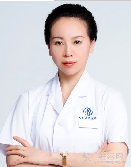 　　周雪梅