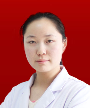 李欣