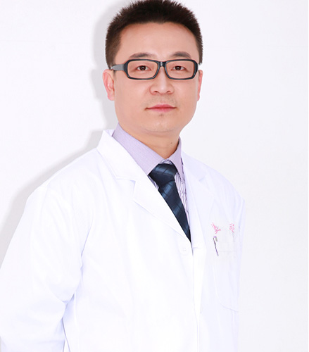 唐良宇 